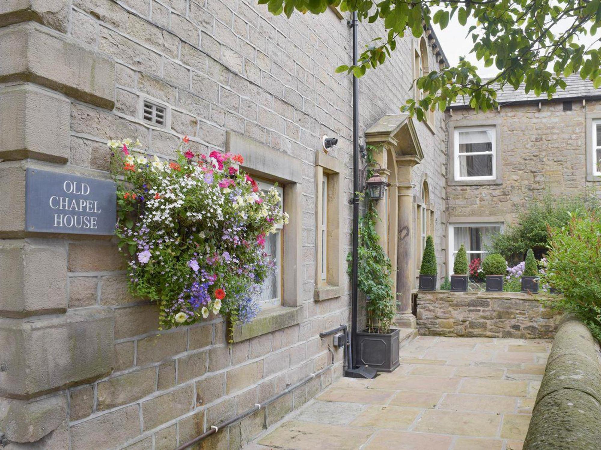 Old Chapel House Villa Barnoldswick Exterior photo